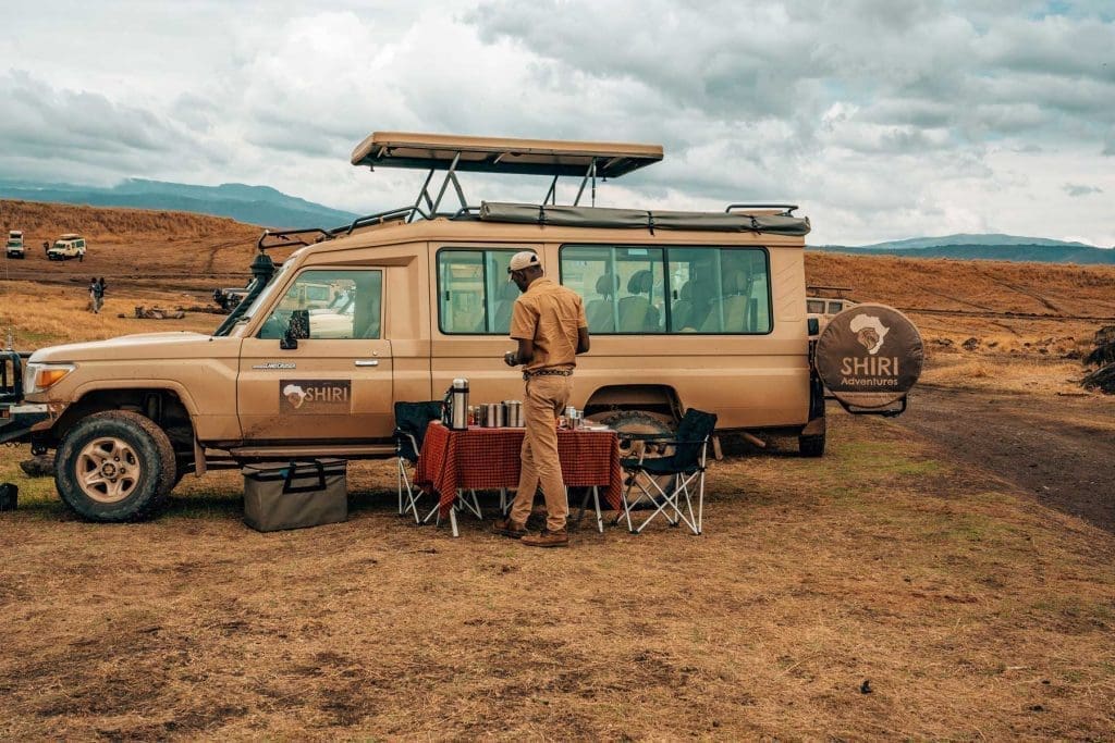 Bush lunch in the Ngorongoro crater - with Shiri adventures jeep